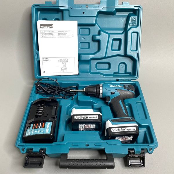 Аккумуляторная дрель-шуруповерт Makita DF347DWE