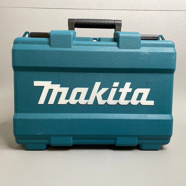 Аккумуляторная дрель-шуруповерт Makita DF347DWE