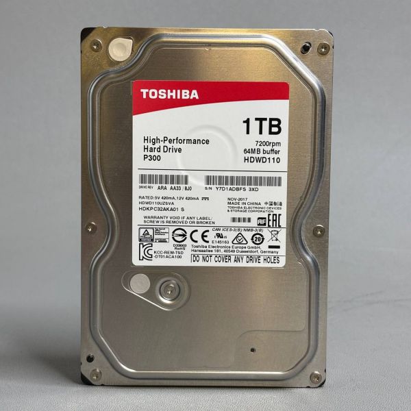 Жесткий диск Toshiba P300 1 ТБ HDWD110UZSVA (BFS)