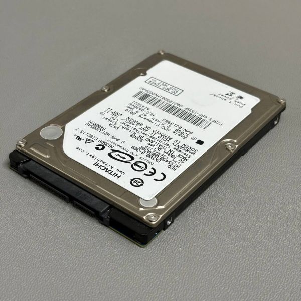 Жесткий диск HGST 320 ГБ HTS545032B9A302 (KAU)