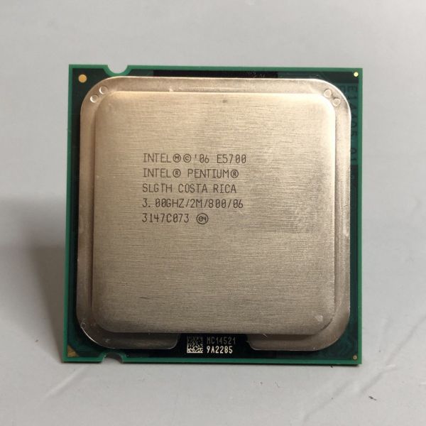 Процессор Intel Pentium E5700 Wolfdale LGA775, 2 x 3000 МГц, OEM