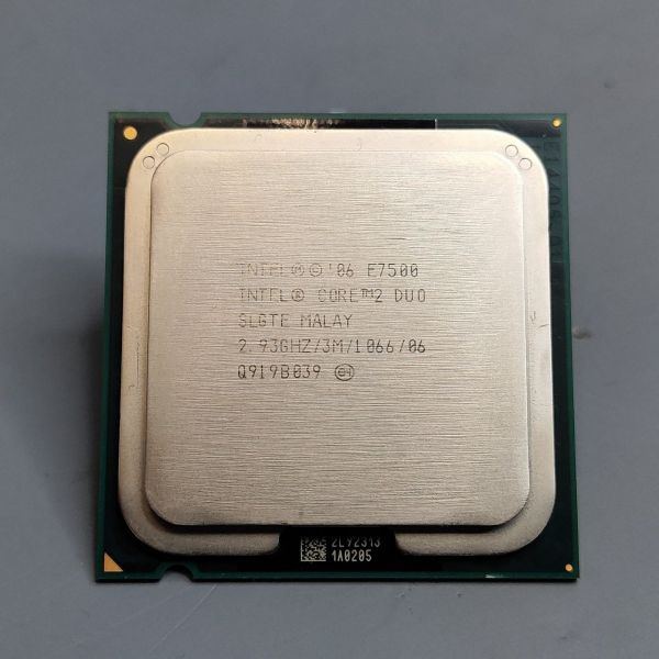 Процессор Intel Core 2 Duo E7500 Wolfdale LGA775, 2 x 2933 МГц ОЕМ