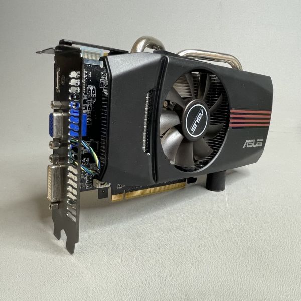 Видеокарта ASUS GeForce GTX 550 Ti 910Mhz PCI-E 2.0 1024Mb 4104Mhz 192 bit DVI HDMI HDCP