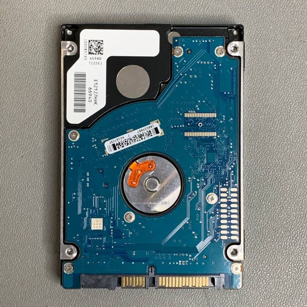 Жесткий диск Seagate Momentus 320 ГБ ST9320423AS